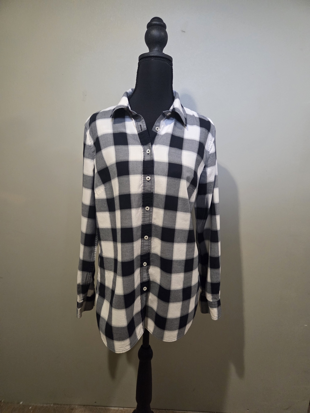 Talbotts Black and Cream  Check Button-Up Shirt